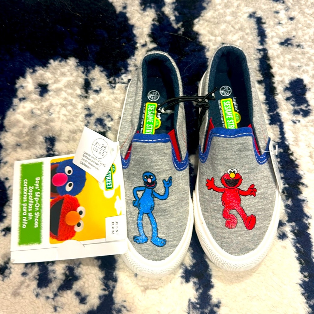 NWT Sesame Street 8.5T Slip-ons!